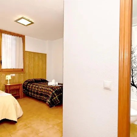 Habitacions La Coma De 3* Estación